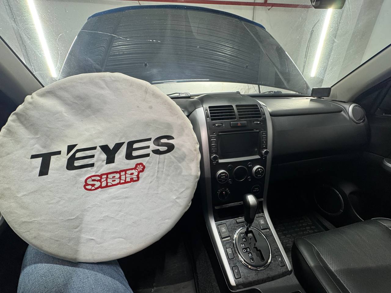 Штатная мультимедиа Suzuki Grand Vitara до установки TEYES