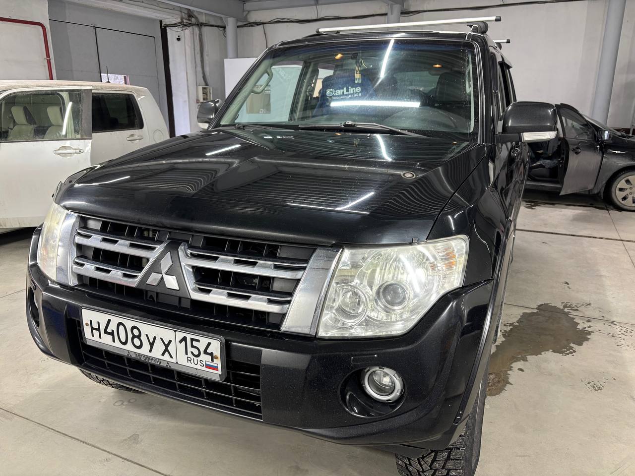 Mitsubishi Pajero, на котором выполнена работа TEYES Sibir.