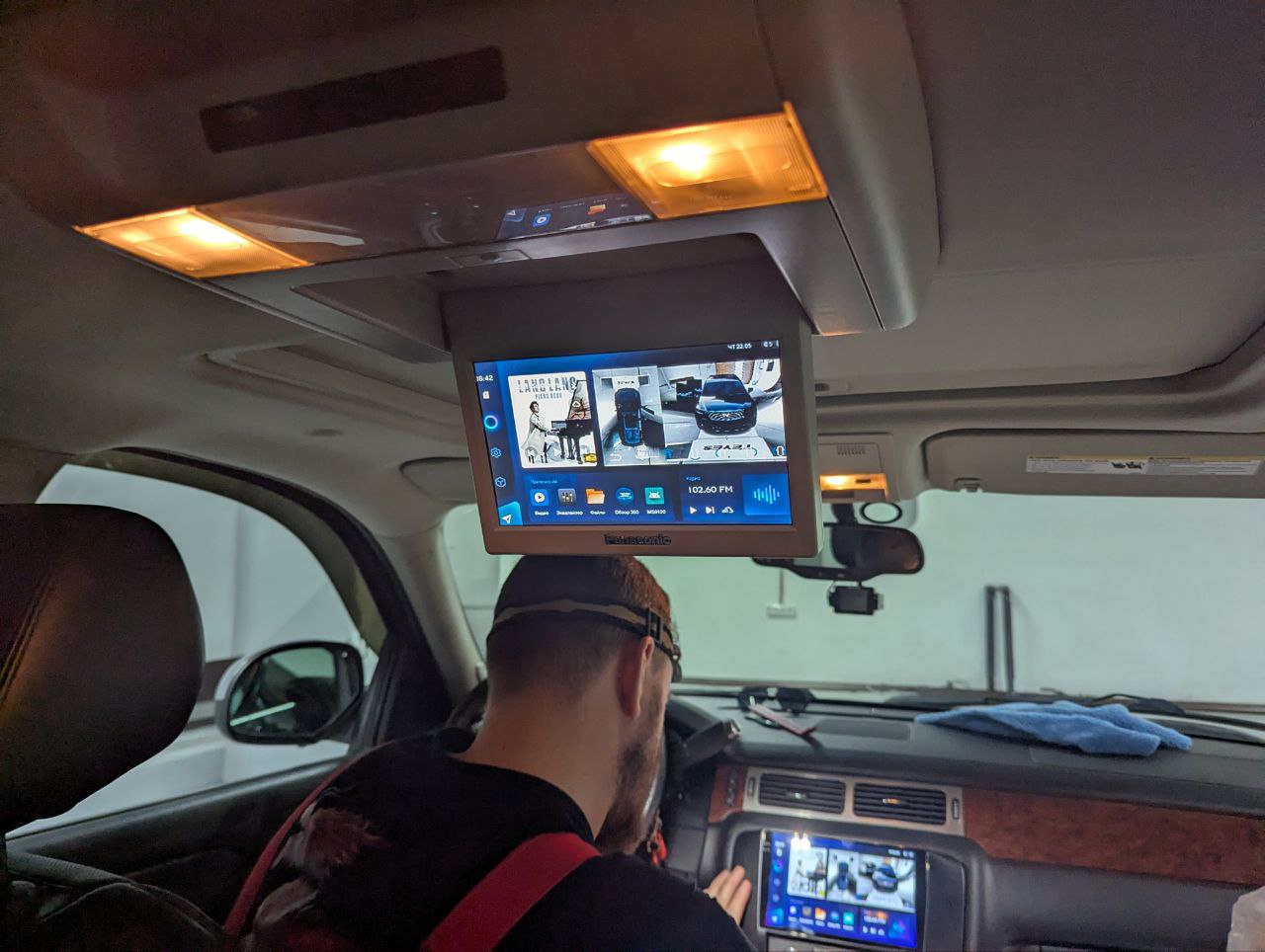 Chevrolet Tahoe: в процессе установки — Teyes CC3 2K, TEYES Sibir, Новосибирск