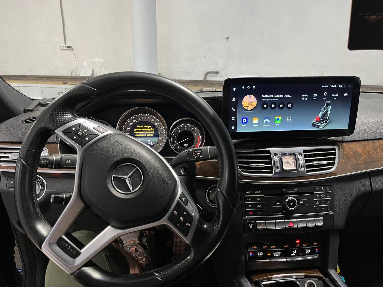 Mercedes E350 после выполненной работы в TEYES Sibir