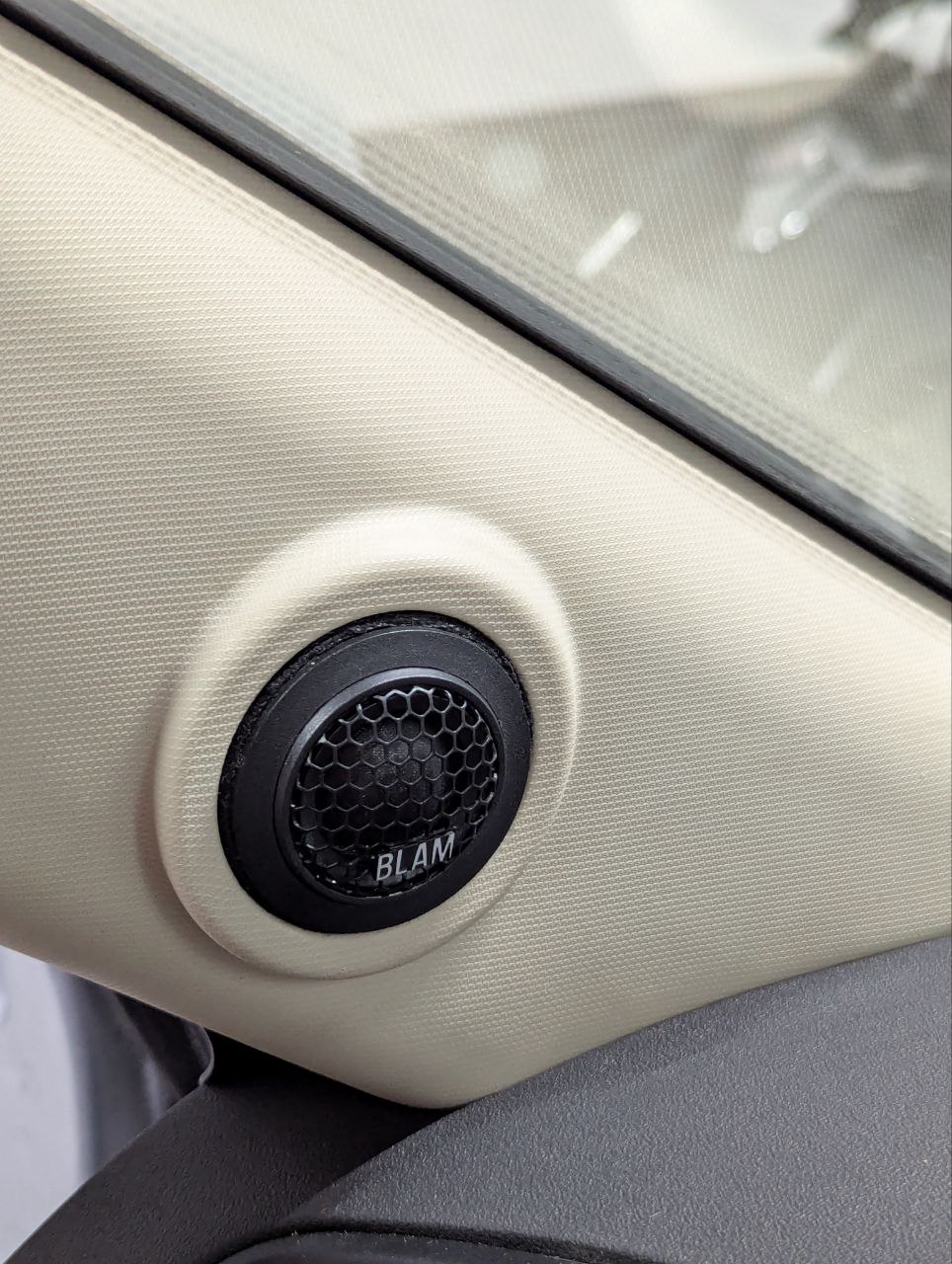 Geely Emgrand x7: установленное оборудование — TEYES CC3 2K, TEYES Sibir, Новосибирск