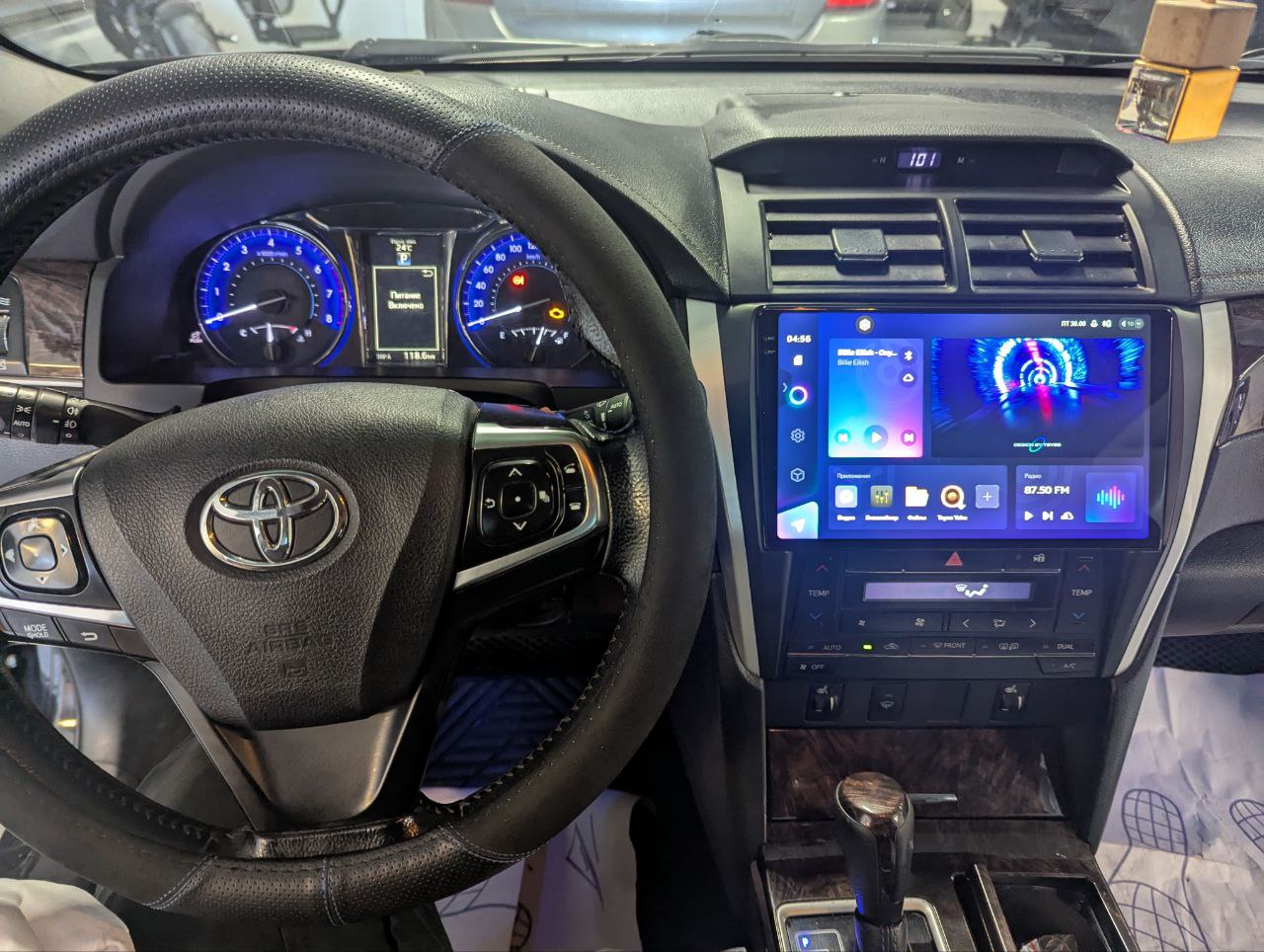 Toyota Camry после выполненной работы в TEYES Sibir