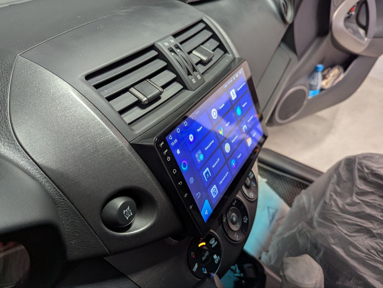 Toyota RAV 4 после выполненной работы в TEYES Sibir