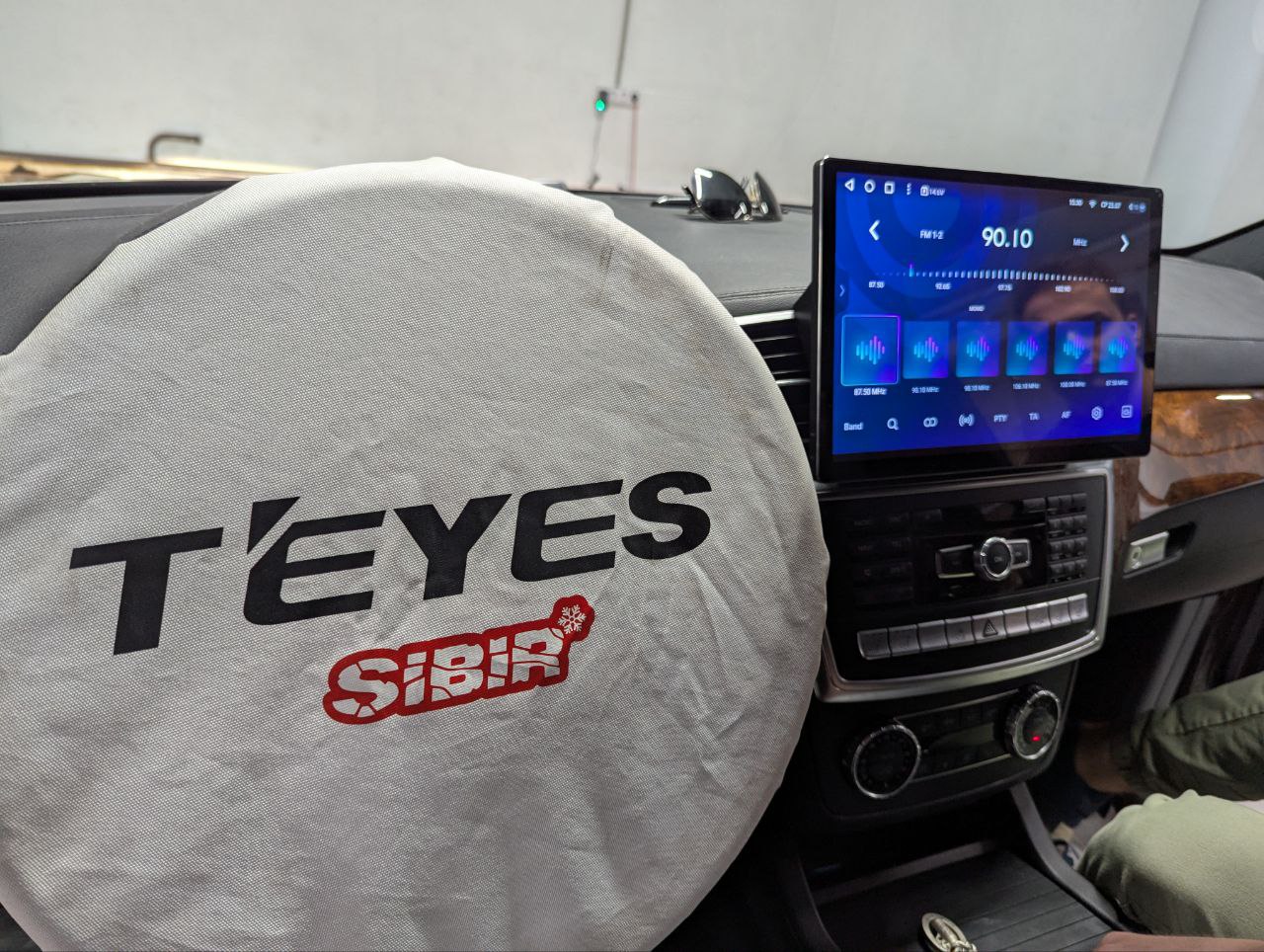 Mercedes ML350 после работы: TEYES CC3 2K