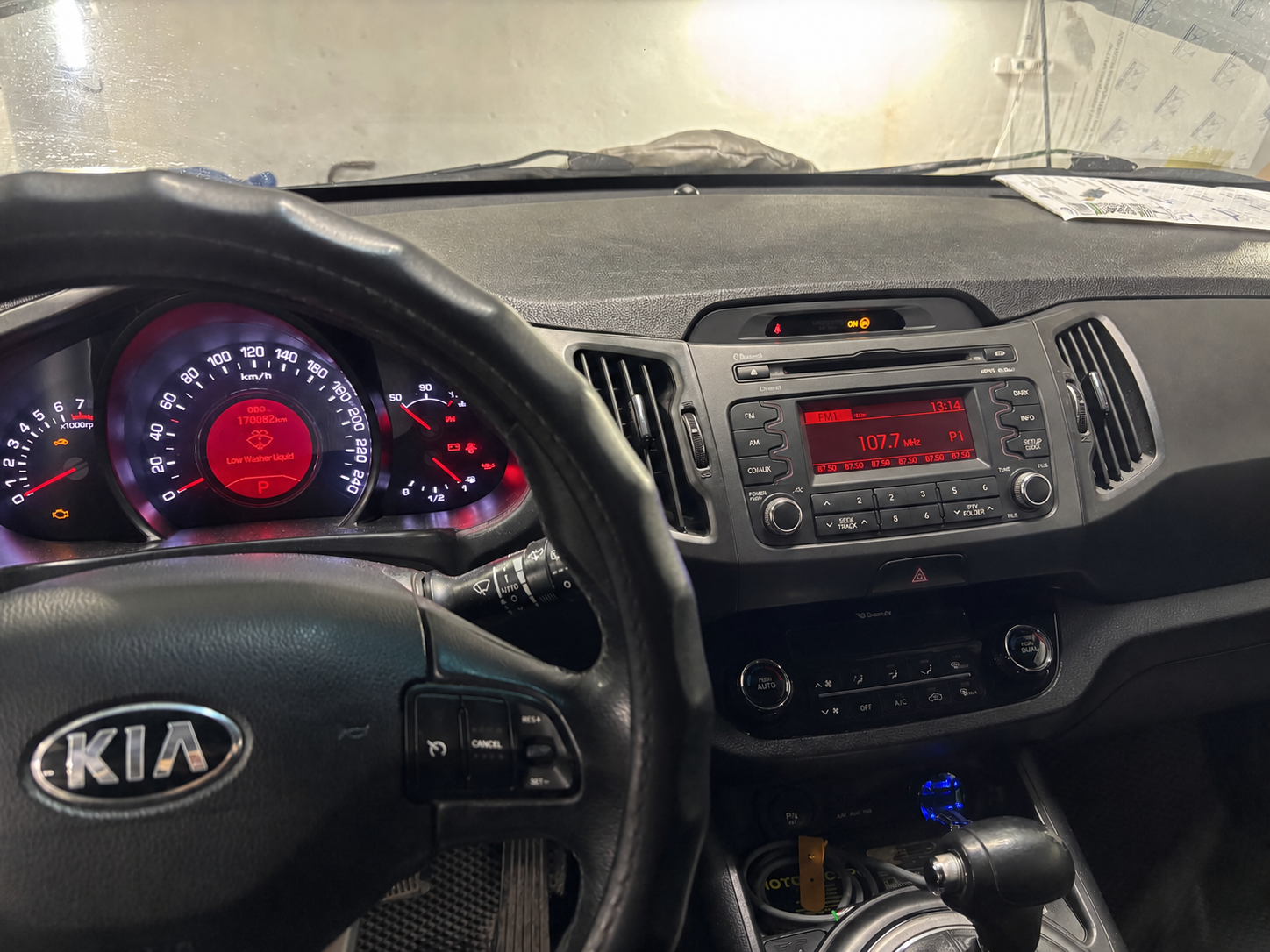 салон до установки на Kia Sportage — TEYES Sibir, Новосибирск